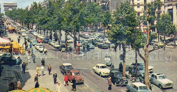 Avenida de los Campos Elíseos. París (1963). Blog de Rafael Ramírez.