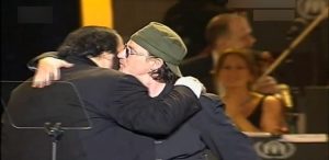 Miserere por Luciano Pavarotti y Bono. Blog de Rafael Ramírez.