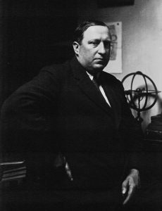 Retrato del pintor André Derain (1928). Blog de Rafael Ramírez.