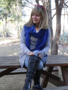 La escritora Elena Perikleous. Blog de Rafael Ramírez. 