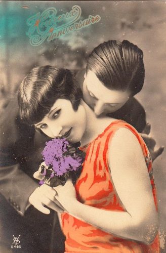El tiempo detenido en un gesto de amor.
