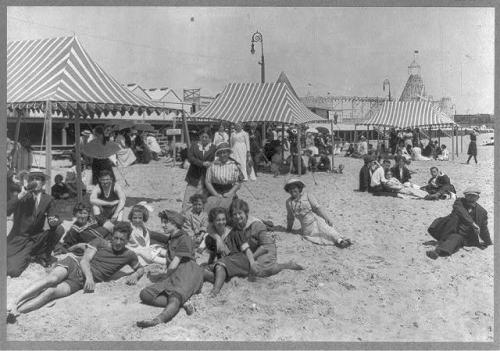 Rhode Island. Playa de Newport Easton (1910).