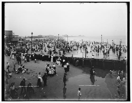 Playa de Coney Island (1909).