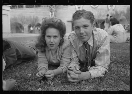 Jóvenes en la Feria del Condado de Imperial, California. 