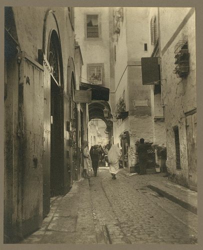 África. Túnez. Escena callejera. 